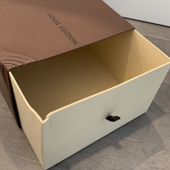 Louis Vuitton shoe box - Picture 3 of 3